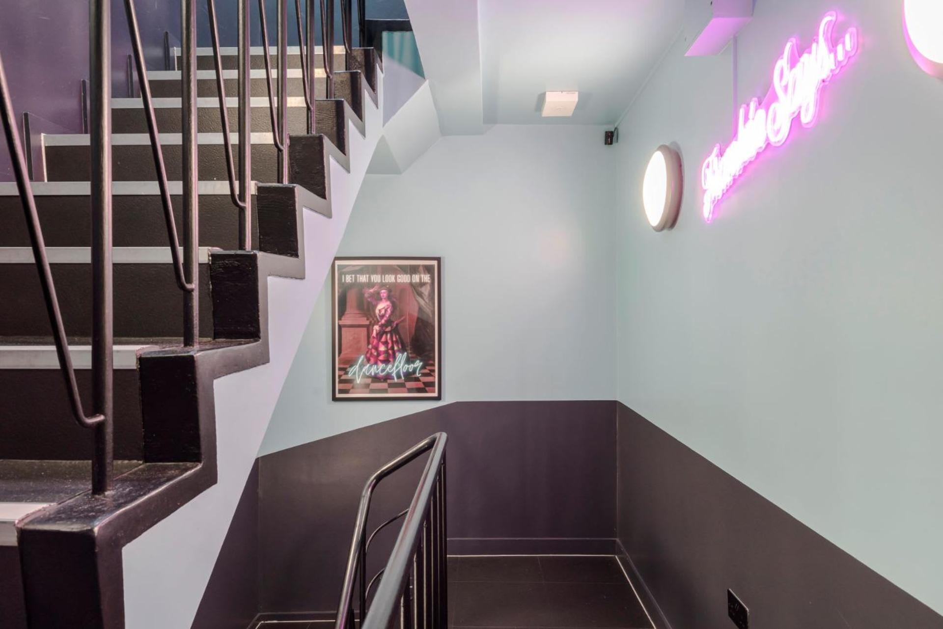 The "Slaycation" Crib - Soho - By Frankie Says Apartamento Londres Exterior foto